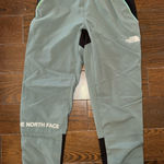 The North Face  Joggers Photo 0