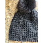 Kyi Kyi Canada Classic Black Genuine Fox Fur Pom Knit Wool Blend Beanie Hat Cap Photo 2