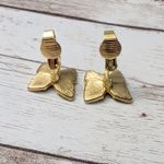 Vintage Clip On Earrings Photo 3