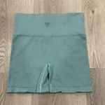 Aritzia TNA LEGGINS  Photo 2