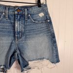 Madewell Relaxed Mid-Length Denim Shorts High-Waist Distressed Hem Women’s 26 Photo 2