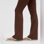 Lululemon Size 2 Lava Cake Groove Nulu Super-High-Rise Flared Athletic Pants Photo 3