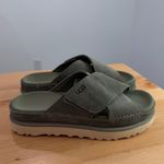 UGG  Goldenstar Cross Slide Suede Minimalist Platform Sandal Green Size 7.5 Photo 4