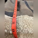 COMMENSE Faux Leather Zipper Teddy Coat
Color: Khaki Medium NWT Sold Out online Photo 6