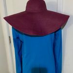 ZARA wide brim purple straw hat. Photo 4