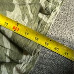 Old Navy  Women's Camouflage Crop Top - Green | Women’s Size Medium Photo 6