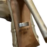 Badgley Mischka Lianna Booties Women's Sz 8M Champagne Satin Embellished Heels Photo 5