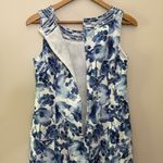Charter Club  100% Linen Dress Sleeveless Blue Floral Costal Cottage Size 6 Photo 8