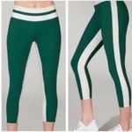 Vaara X Barry’s Rain Forest Green Flo Tuxedo 7/8 Athletic Leggings Size Small Photo 1