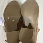 Universal Threads Woman’s Universal Thread Block Heel Faux Suede Cowboy Style Bootie Size 9.5 Tan Photo 7