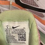 Nike  2020 Women’s Air Max 270 React SE ‘Light Arctic Pink’ Photo 6