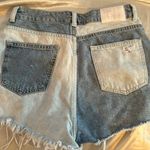 boutique two tone jean shorts Size 4 Photo 1