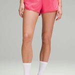 Lululemon Hotty Hot Shorts 2.5" Photo 0