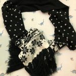 Forever 21 Scarf Photo 2