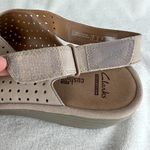 Clarks  Reedly‎ Variel Slingback Platform Wedge Sandals 12 Womens Beige Nubuck Photo 11