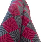LuLaRoe SZ OS gray and pink geometric leggings Photo 1