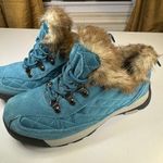 Lands' End  Powder Belle Teal Suede Shoe Snow Boot Women’s Size 6B 420475 Photo 2