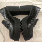 Torrid Black chunky platform heeled schoolgirl goth grunge dark academia loafers pumps Oxfords office siren core PU Leather croc pattern white stitching whimsygoth - Size 9WW Plus Size Friendly Photo 2
