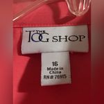 The T O G shop Pink top size 18 with pink button Photo 8