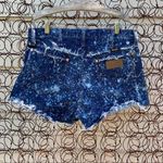 Wrangler Vintage “star splatter” cutoff jean short Photo 1