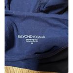 Beyond Yoga  navy blue leggings  sz XS Photo 2