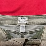 Mudd  Green FLX Stretch Cuffed Shorts - Juniors 0 - EUC Photo 2