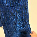 Torrid Zebra At The Knee Velvet High Slit Dress blue black size 14 Photo 3