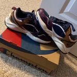 Champion Shoes Photo 0