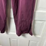 Lululemon On the Right Track Relaxed fit Pant Burgandy/ Wine size 10. Photo 4