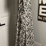 A New Day  Elegant Black and White Leaf  Print maxi Dress size 4 Photo 3
