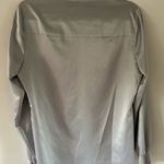 Ivanka Trump  Shimmering blue blouse Photo 3