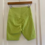 Girlfriend Collective  High rise bike shorts Photo 2