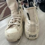 Converse White Photo 2