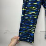 Nike  Pro Women’s XL Camo Capri Leggings Waist 30 Inches And Inseam 19 Inches Photo 1