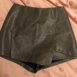 She & Sky Gray Vegan Leather Envelope Skirt Photo 0