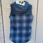 Columbia  gray plaid vest women’s size medium fleece lined Photo 1