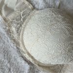 Victoria's Secret VS Dream Angels Lightly Lined Demi
Cream Lace Demi Bra Photo 5