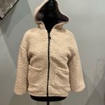 Women's Sherpa Photo 3