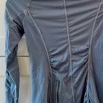 Lululemon  Athletica Run: Sunbeam Ruched Long Sleeve Pullover, Stony Grey sz. 2 Photo 1