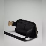Lululemon Everywhere Fleece Belt Bag 1L Gold Hardware RARE SOLD OUT Photo 2