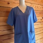 FIGS  Technical Collection 3 pocket scrubs in ciel blue size xxl​ Photo 3