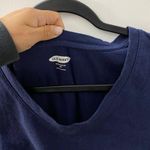 Old Navy Old Navvy Navy Blue V Neck T-Shirt Photo 3
