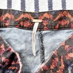 Free People  Linen Blend Tribal Aztec Print Shorts Size 6 Photo 6