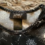 Just polly black and white cropped constellation t shirt sz M Photo 2