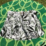 Tahari NEW  Linen Tropical Leaf Print Belted Shorts S Photo 0