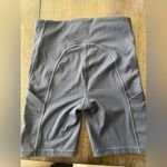 Athleta  Ultimate Stash Pocket 7” Biker Shorts Sz‎ XSmal in Navy Blue Photo 5