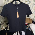 SKIMS  Cotton Rib T-Shirt Soot NWT size M 0815 Photo 3