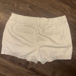 Loft tan flat front preppy size 6 minimalist vacationcore shorts Photo 1