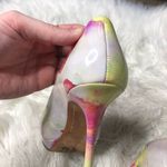 Alice + Olivia Danny watercolor platform pumps size 38 Photo 4
