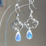 Handmade cute cloud teardrop dangle earrings ☁️💧 Photo 1